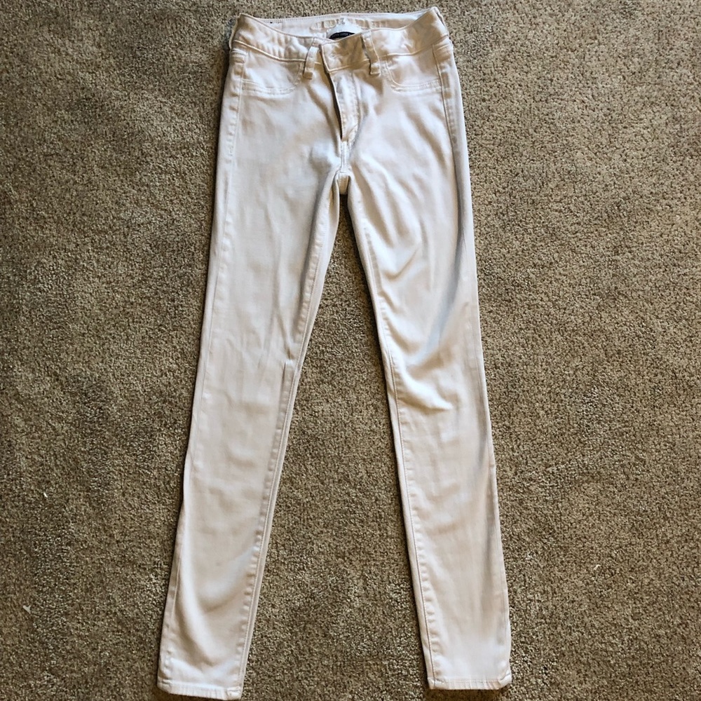 AE Super Super Stretch White Jeggings